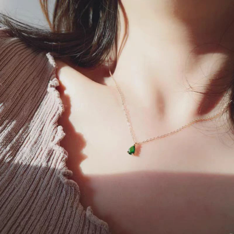 Water drop Green Pendant Necklace