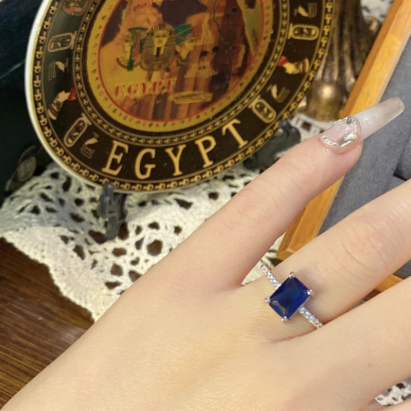 Octagon Cut Blue Sapphire Ring - Thumbnail 3