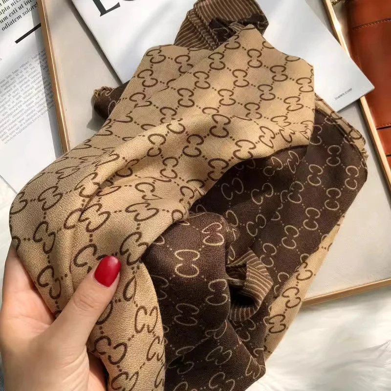 Elegant brown printed viscose hijab / orna - Thumbnail 3
