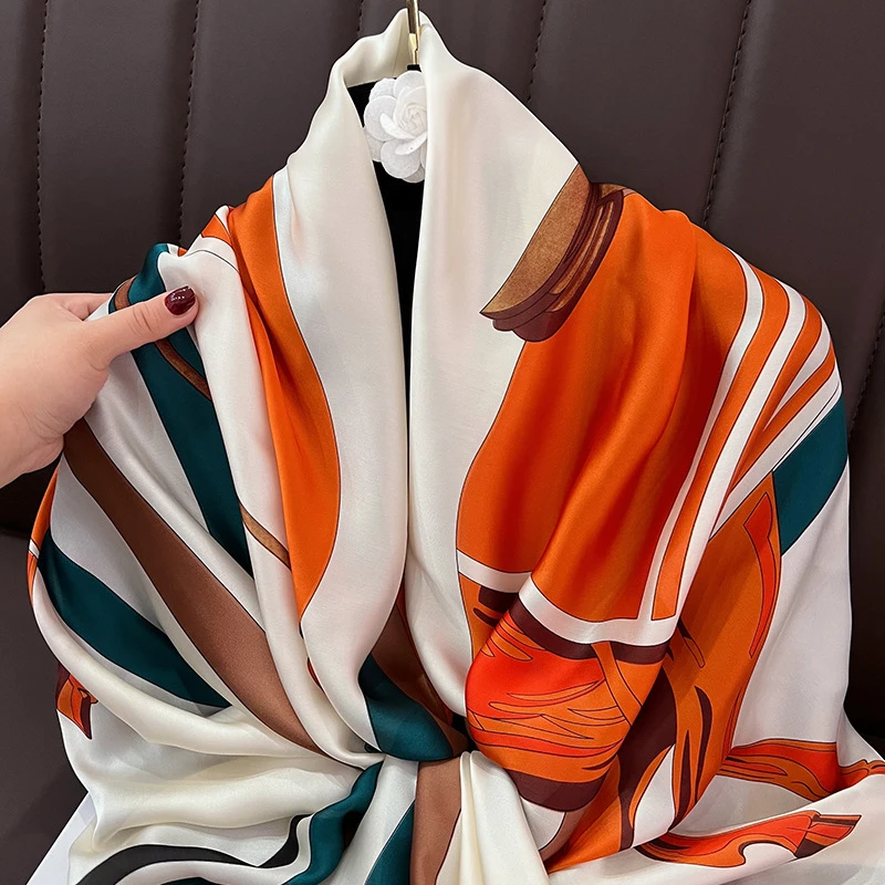 Multicoloured gorgeous silk hijab / orna - Thumbnail 4
