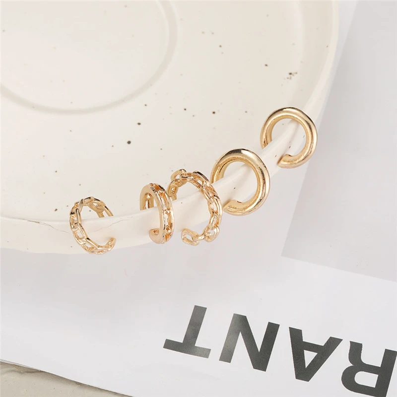 Girls Metal Chain Designed No Piercing Ear Buckle Korean Earrings for Women Clip Earrings Set Cartilage Ear Cuff Ear Clip