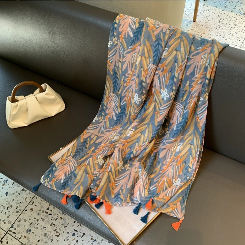 Colorful Autumn-leaf Printed long cotton soft tassel hijab/orna
