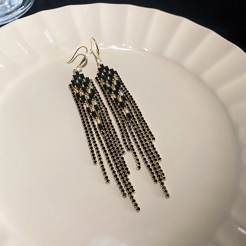 Silver Needle Exaggerated Diamond-encrusted Geometric Tassel Earrings