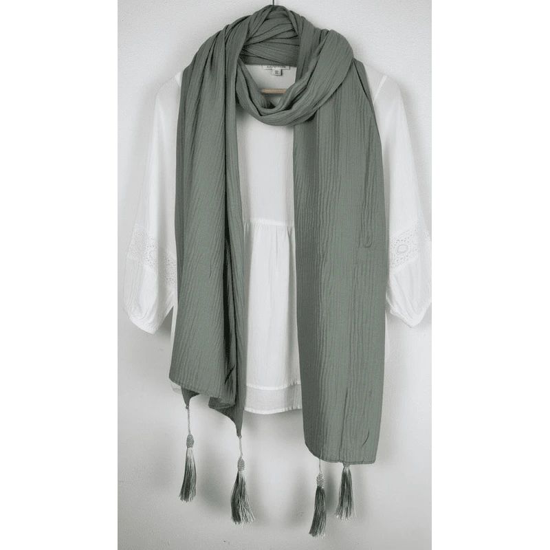Beautiful Olive Green Colour Cotton Hijab / Orna