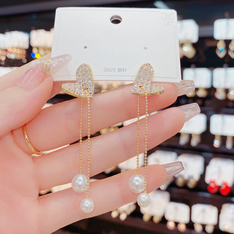 Beautiful tassel earrings