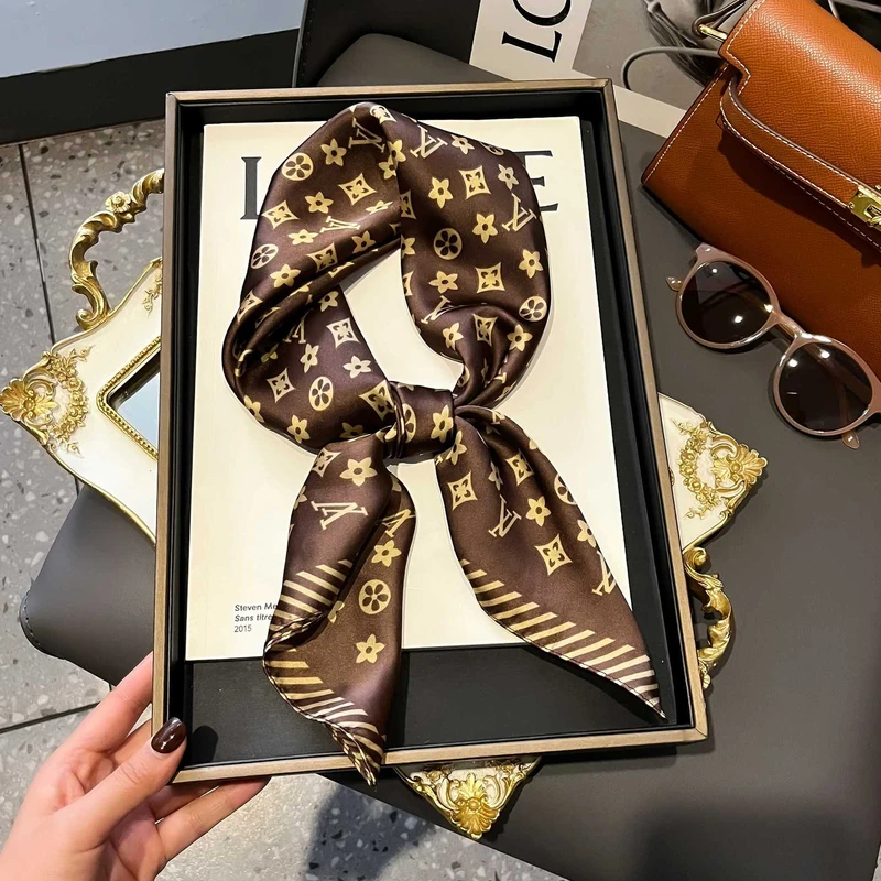 Dark brown printed scarf - Thumbnail 3