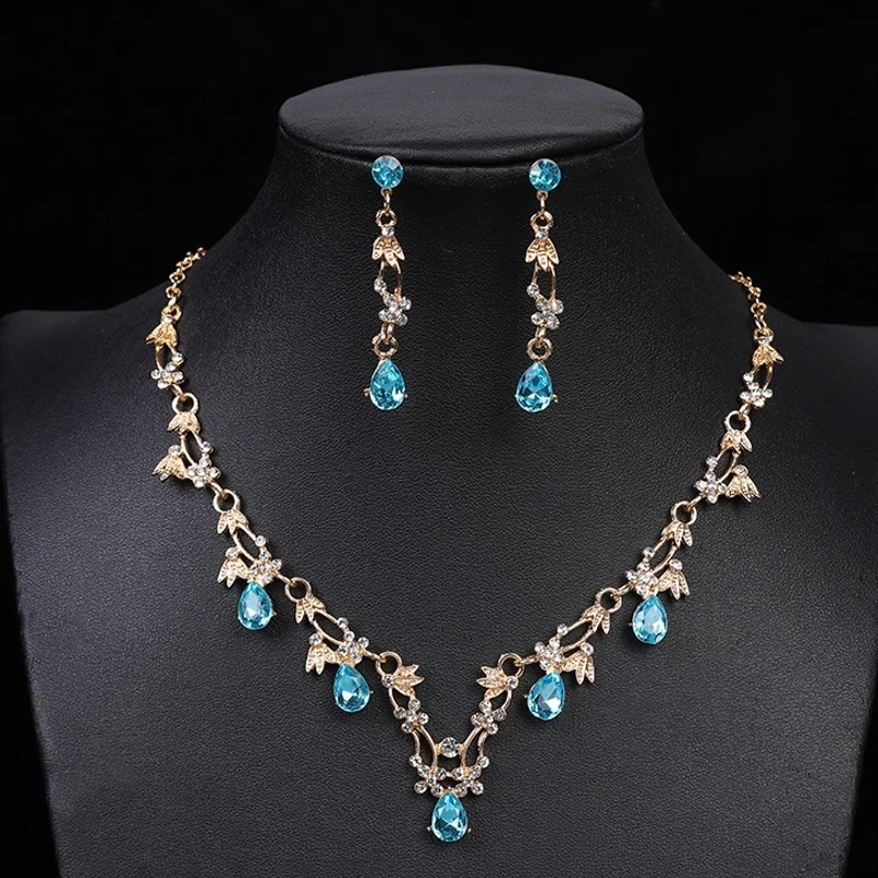 Light blue color necklace earrings set