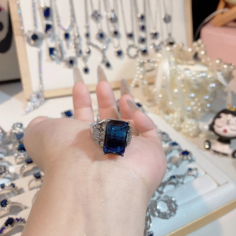 Sterling Silver Blue Topaz Ring