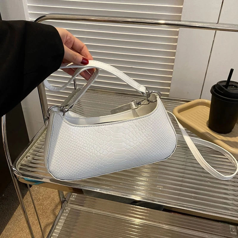 Fashionable Armpit Bag