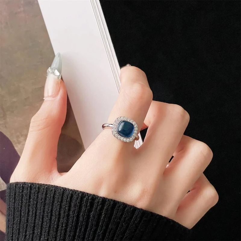 Cushion cut crystal blue ring - Thumbnail 5