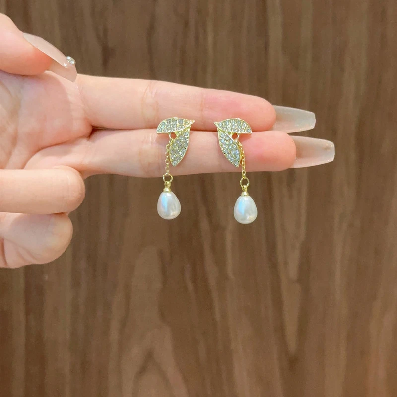 Beautiful leaf shaped earrings
