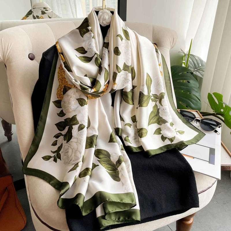 floral printed silk hijab ( white & green) - Thumbnail 3