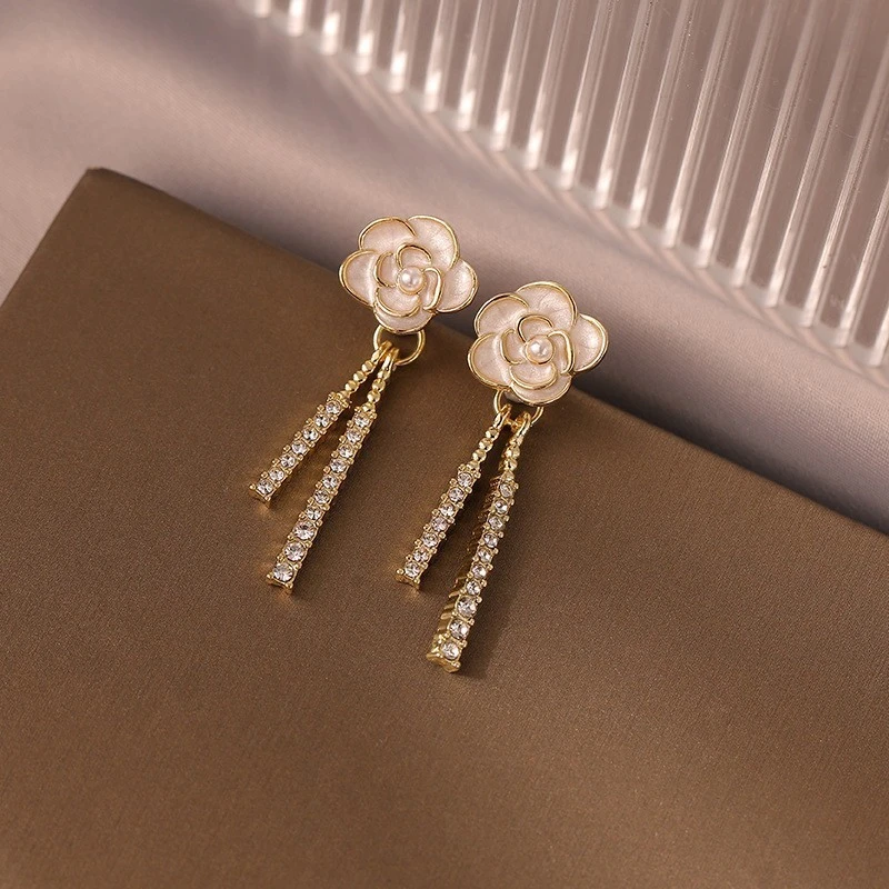 Pretty Camelia Tassel Earrings