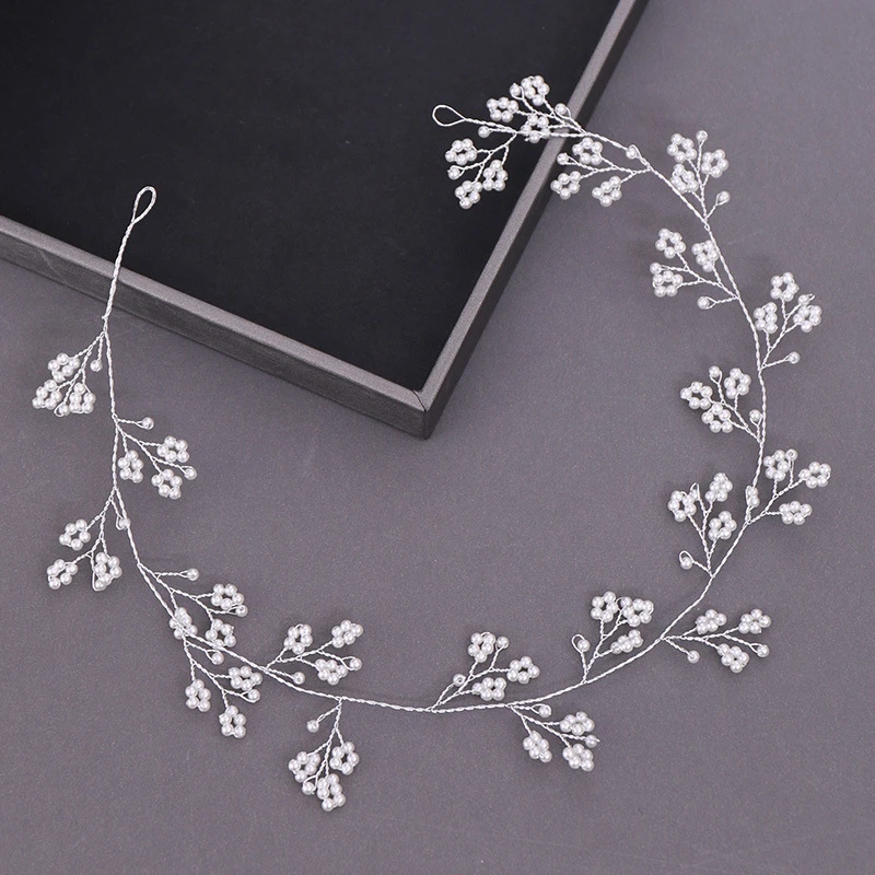 Beautiful bridal headband / hair accessories