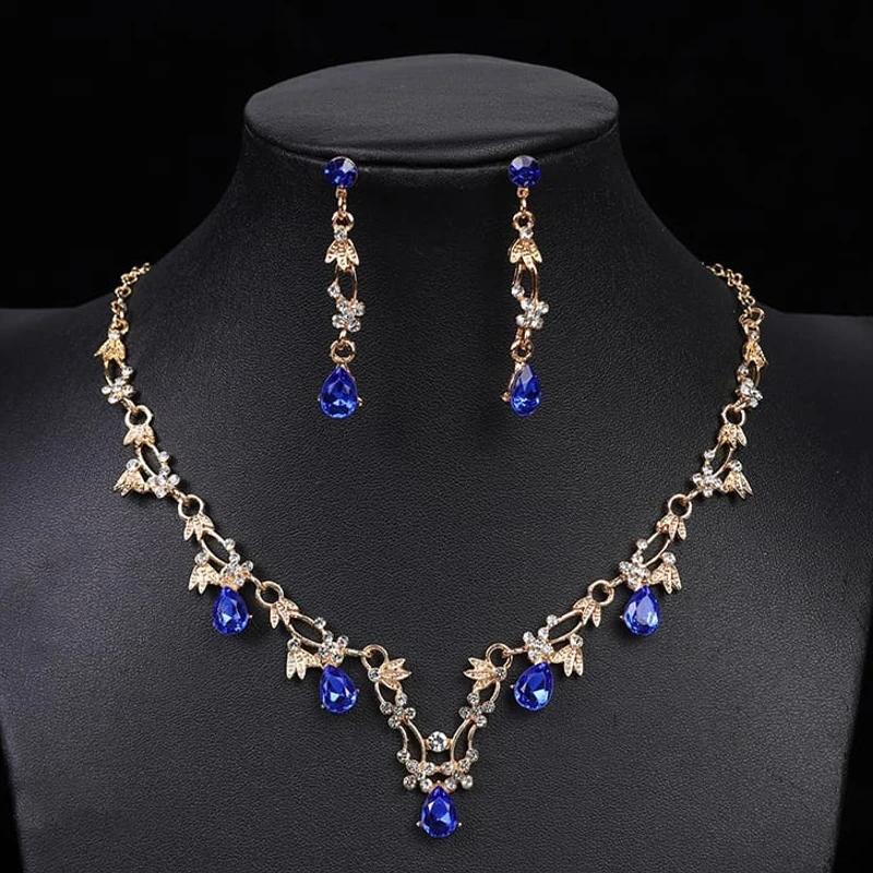 Elegant blue color jewellery set