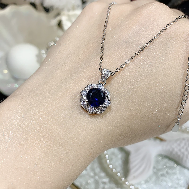 Elegant deep Blue floral shaped pendant neckpiece