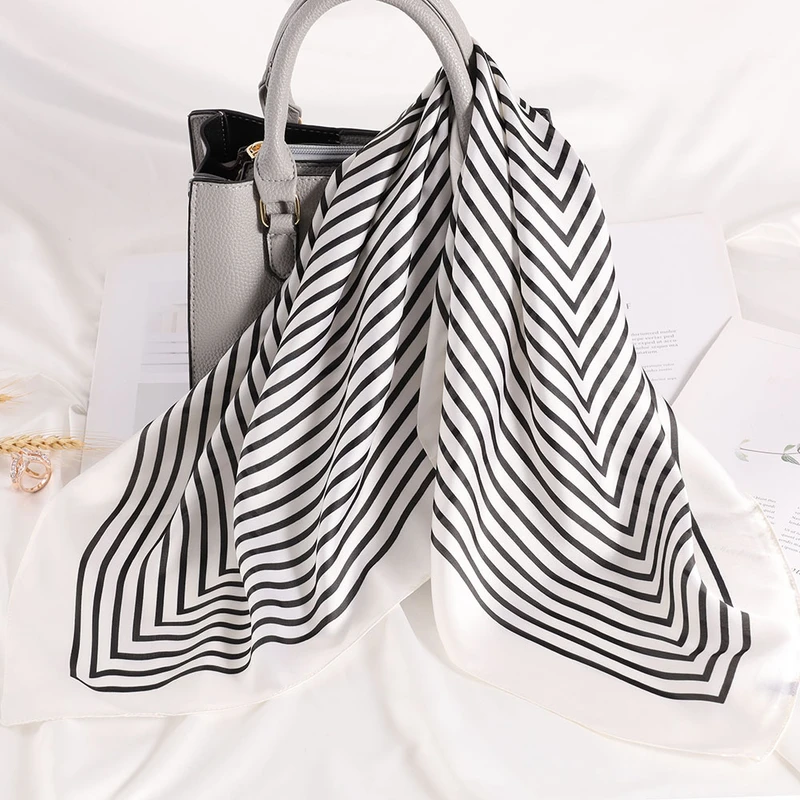 White black pattern classy scarf - Thumbnail 6