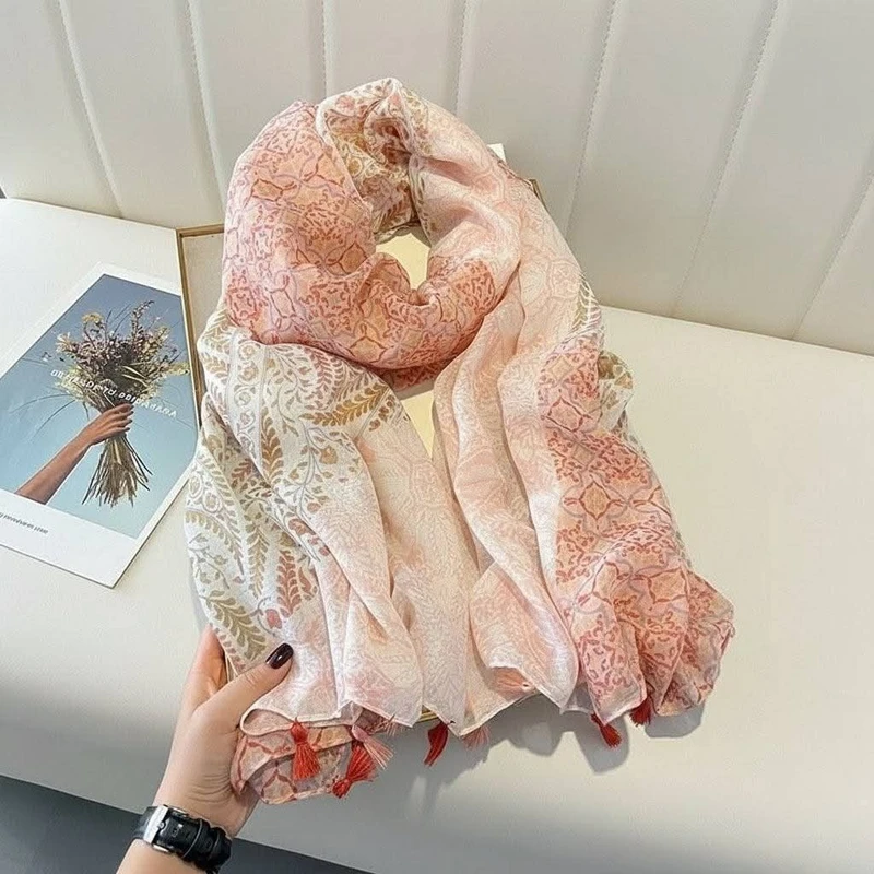 Sophisticated pink colour soft cotton hijab/orna
