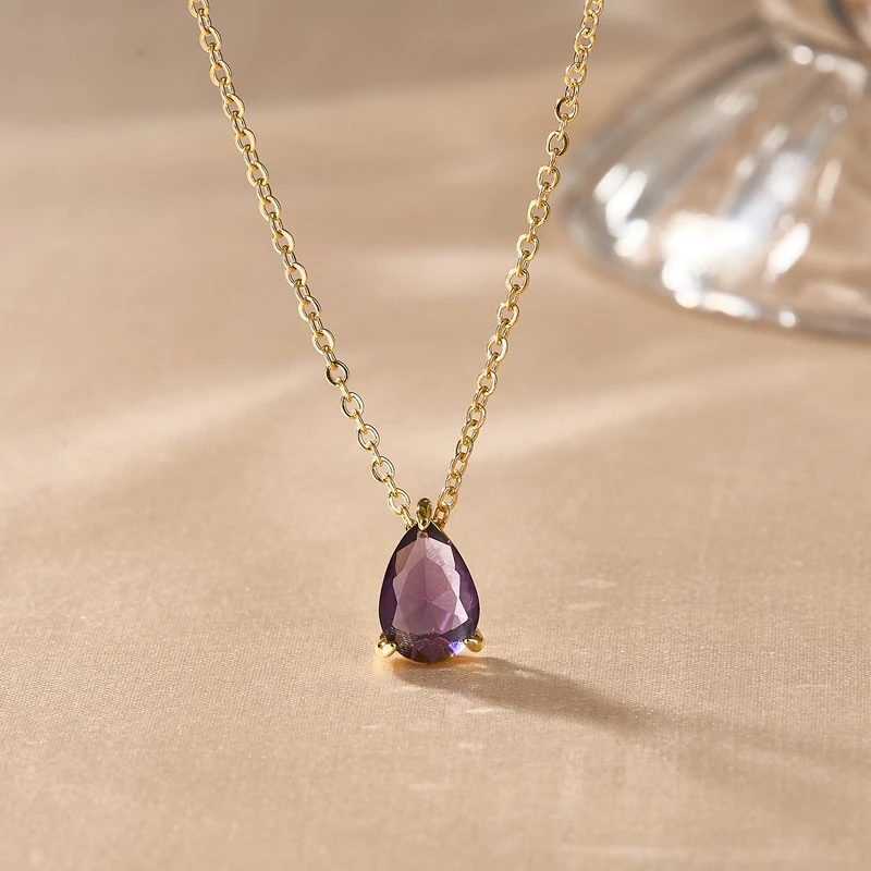 Light purple color pendant neckpiece