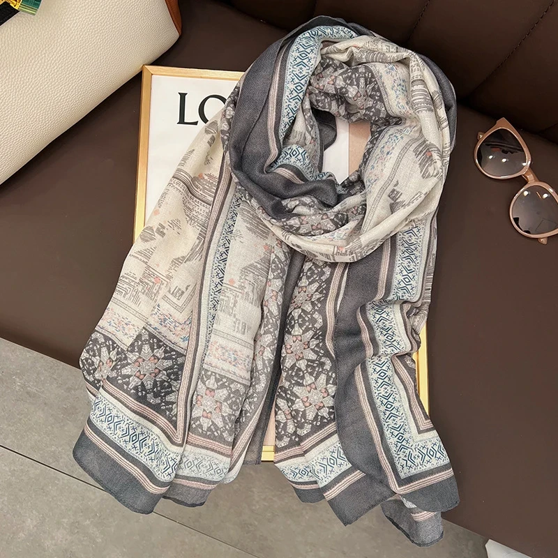 Elegant grey hijab/orna