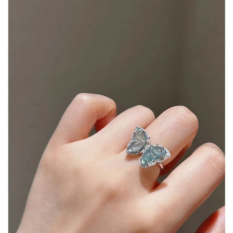 Pretty Butterfly Crystal Ring