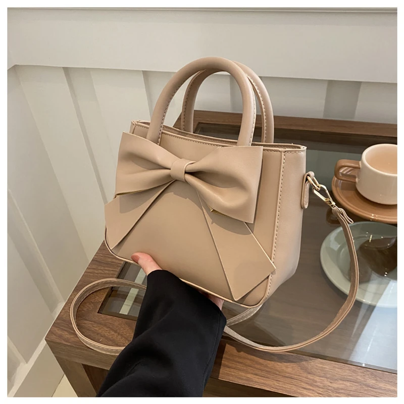 Elegant khaki color shoulder bag - Thumbnail 3