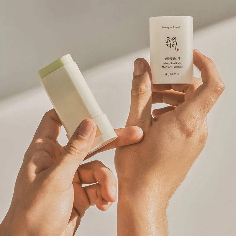 Beauty of Joseon Matte Sun Stick : Mugwort + Camelia SPF 50+ PA++++ - Image 3