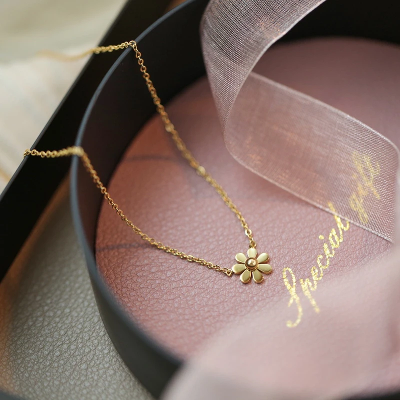 Stainless steel necklace
