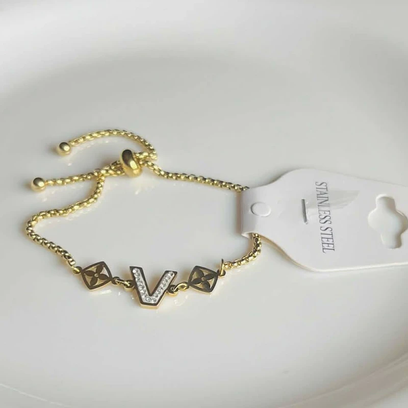 Stainless steel bracelet