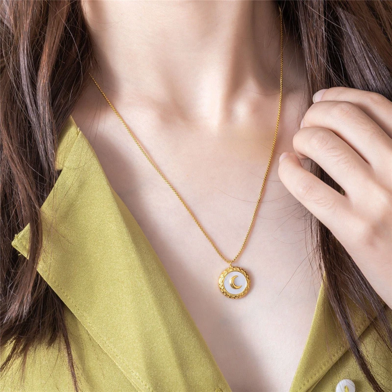 stainless steel necklace