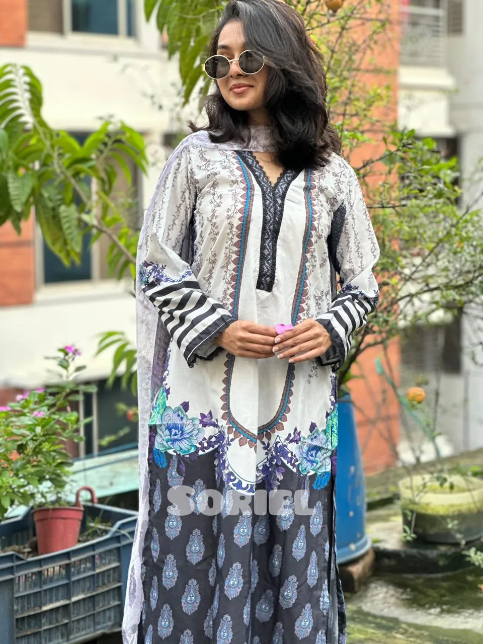 Printed Cotton Dress with Chiffon Dupatta (White) - Thumbnail 3