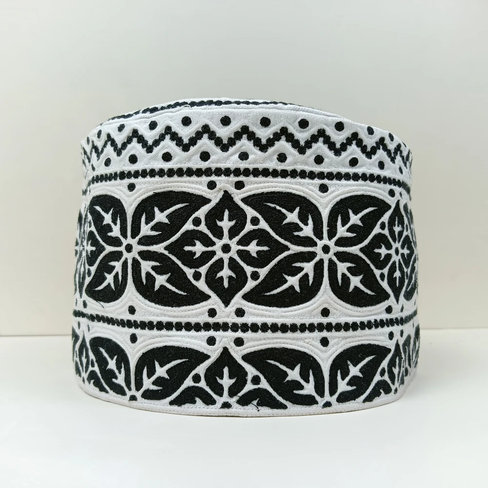 Omani Black Tupi – 58 Size