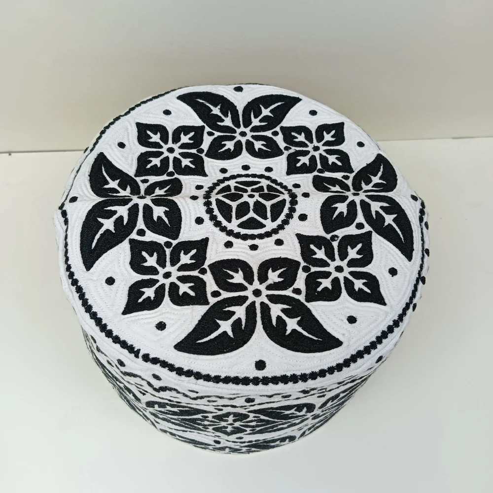 Omani Black Tupi – 58 Size - Image 3