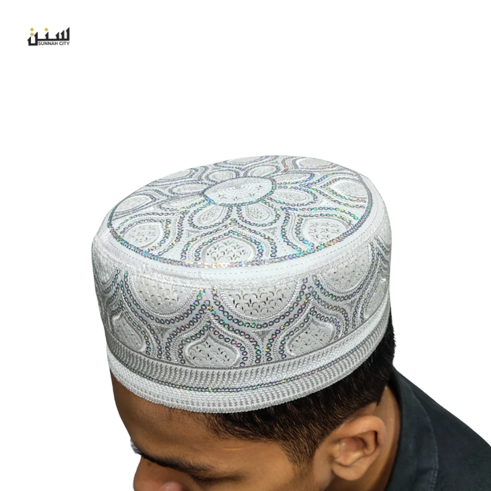 Muslim Prayer Tupi – White Cotton Net Premium