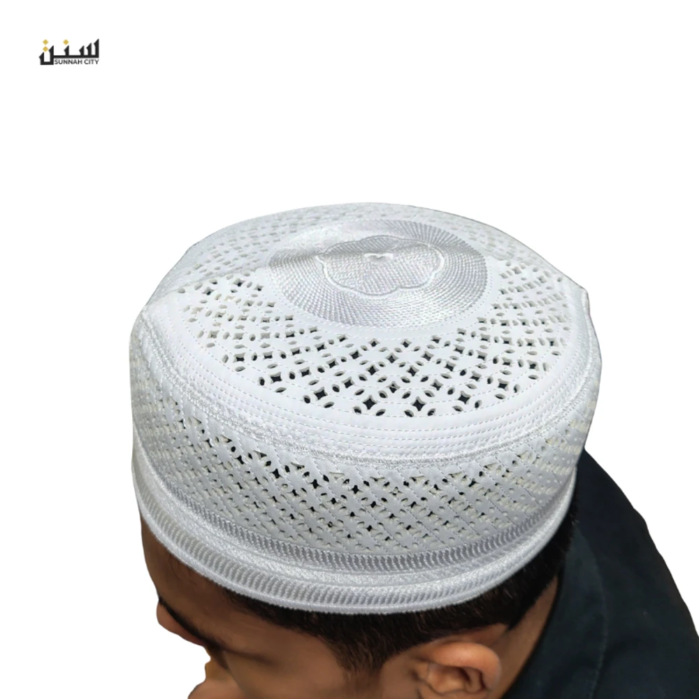 Muslim Prayer Tupi – White Cotton Net Design - Image 3