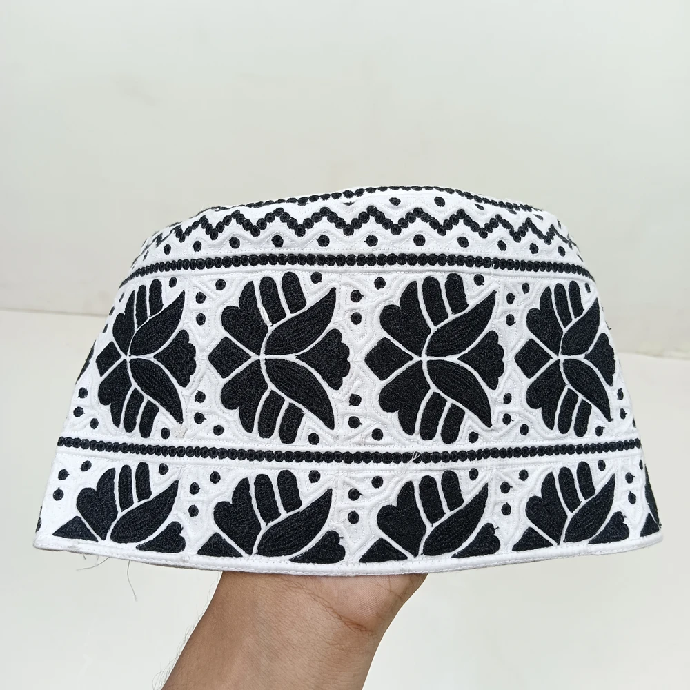 Omani Cap – Cotton Fabric, Light & Durable