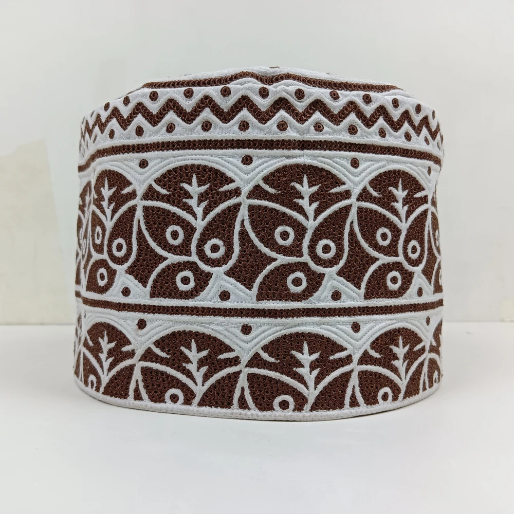 Handmade Omani Cap for Men – Cotton - Image 3