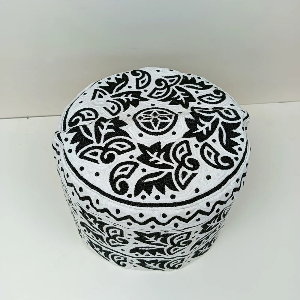58 Size Black Omani Bokta Tupi – Handmade Cap for Prayer - Image 3