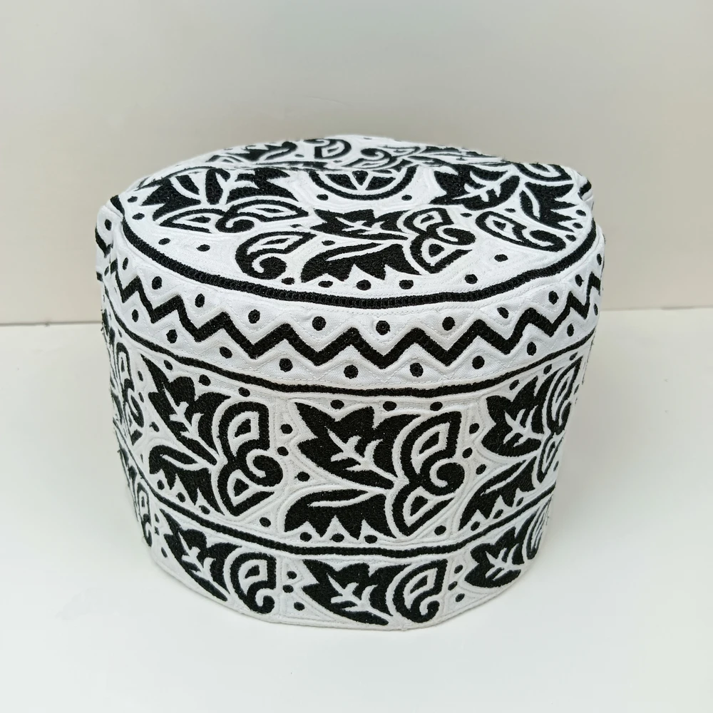 58 Size Black Omani Bokta Tupi – Handmade Cap for Prayer - Image 4