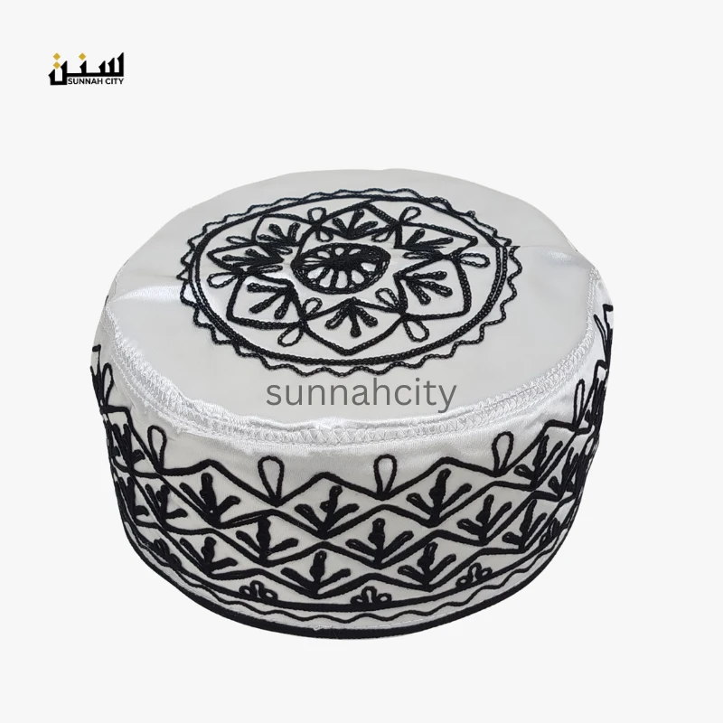 Stylish Black Azhari Tupi – Premium Cap - Image 3
