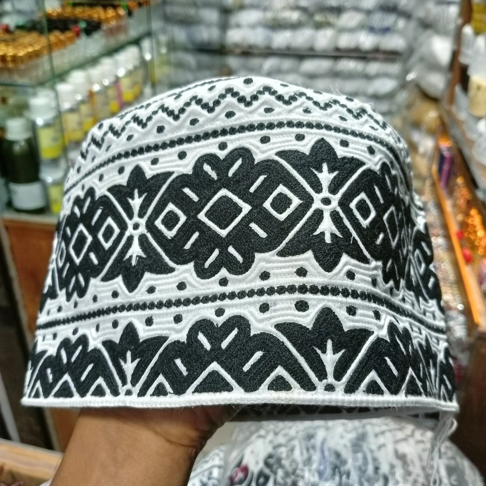 Premium Omani Cap 55 Size | Handmade Cotton Finish