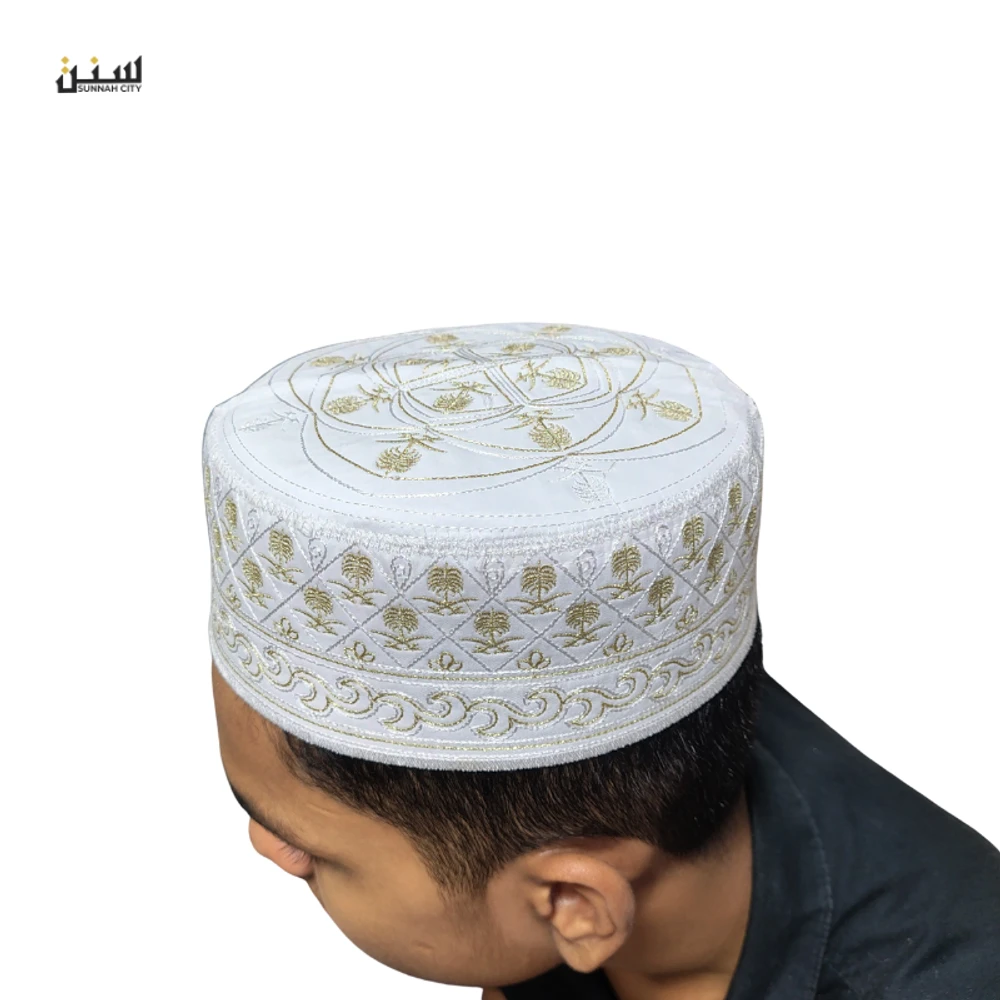 Muslim Prayer Tupi – White Cotton Golden Thread - Image 3