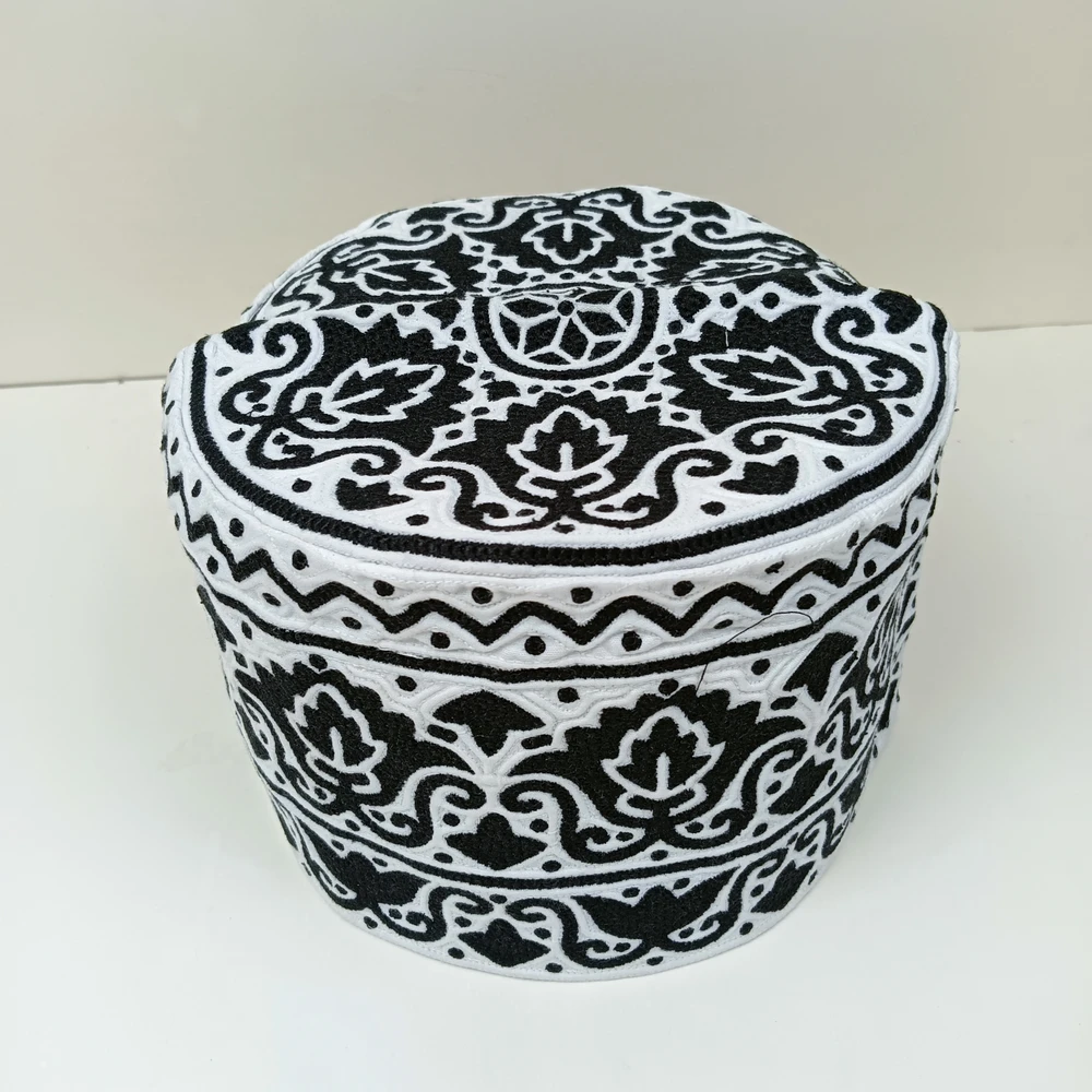 58 Size Black Omani Cap – Premium Handmade Islamic Tupi Online - Image 3