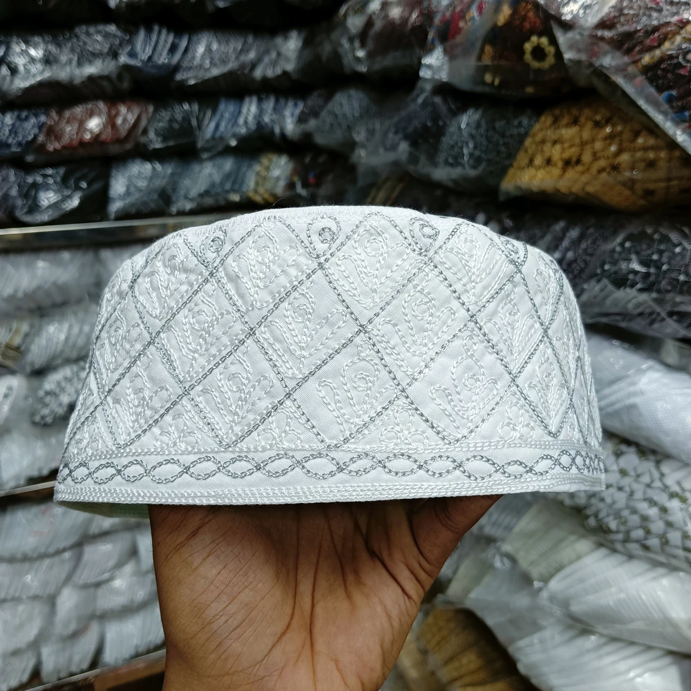 White & Silver Azhari Tupi – Premium Islamic Caps