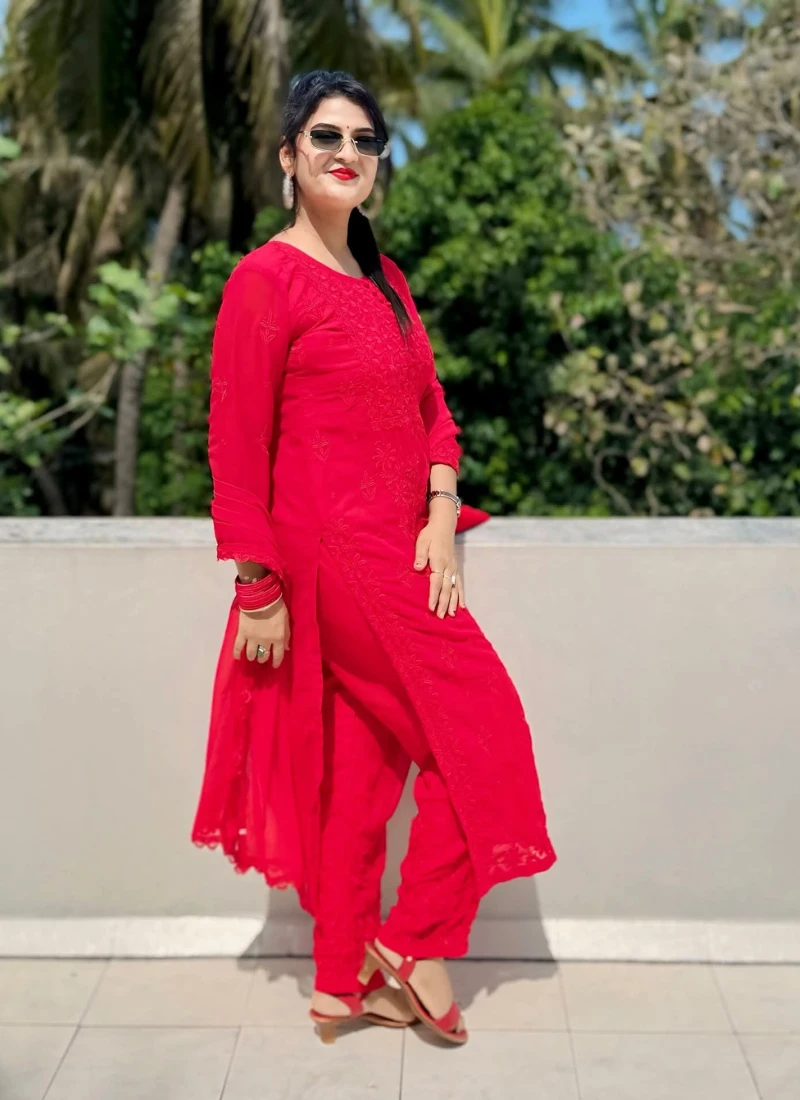 Elegant Red Embroidered 3piece Set - Image 3