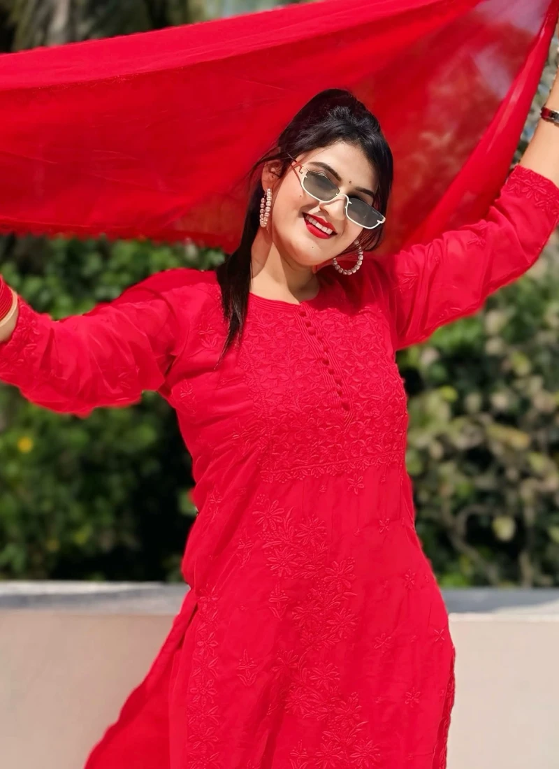 Elegant Red Embroidered 3piece Set - Image 4