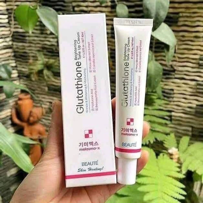 Gluetathione Brightening Tone Up Cream - Image 3