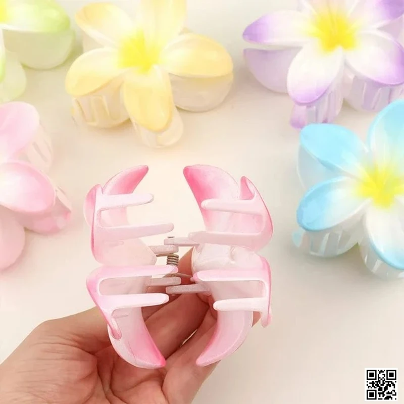 Kathgolap Flower Hair clip - Image 9