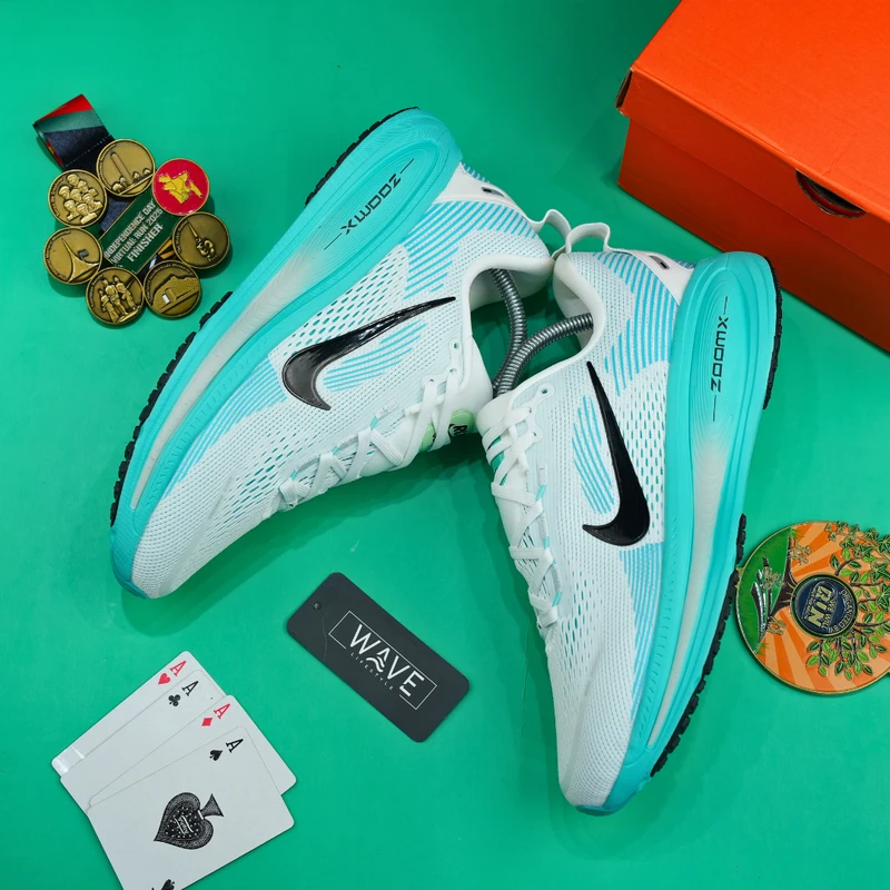 Vomero 18 - Dusty Cactus Geode Teal (1:1 Mirror Grade)