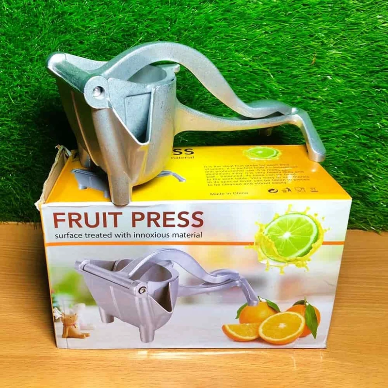 Aluminum Juicer Squeezer-(Small size) - Image 4